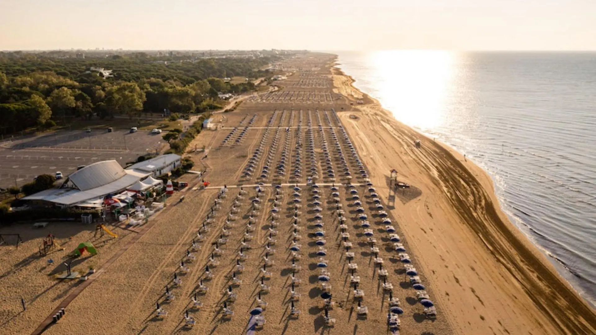 Delightful Apartment Surrounded By Nature Bibione İtalya
