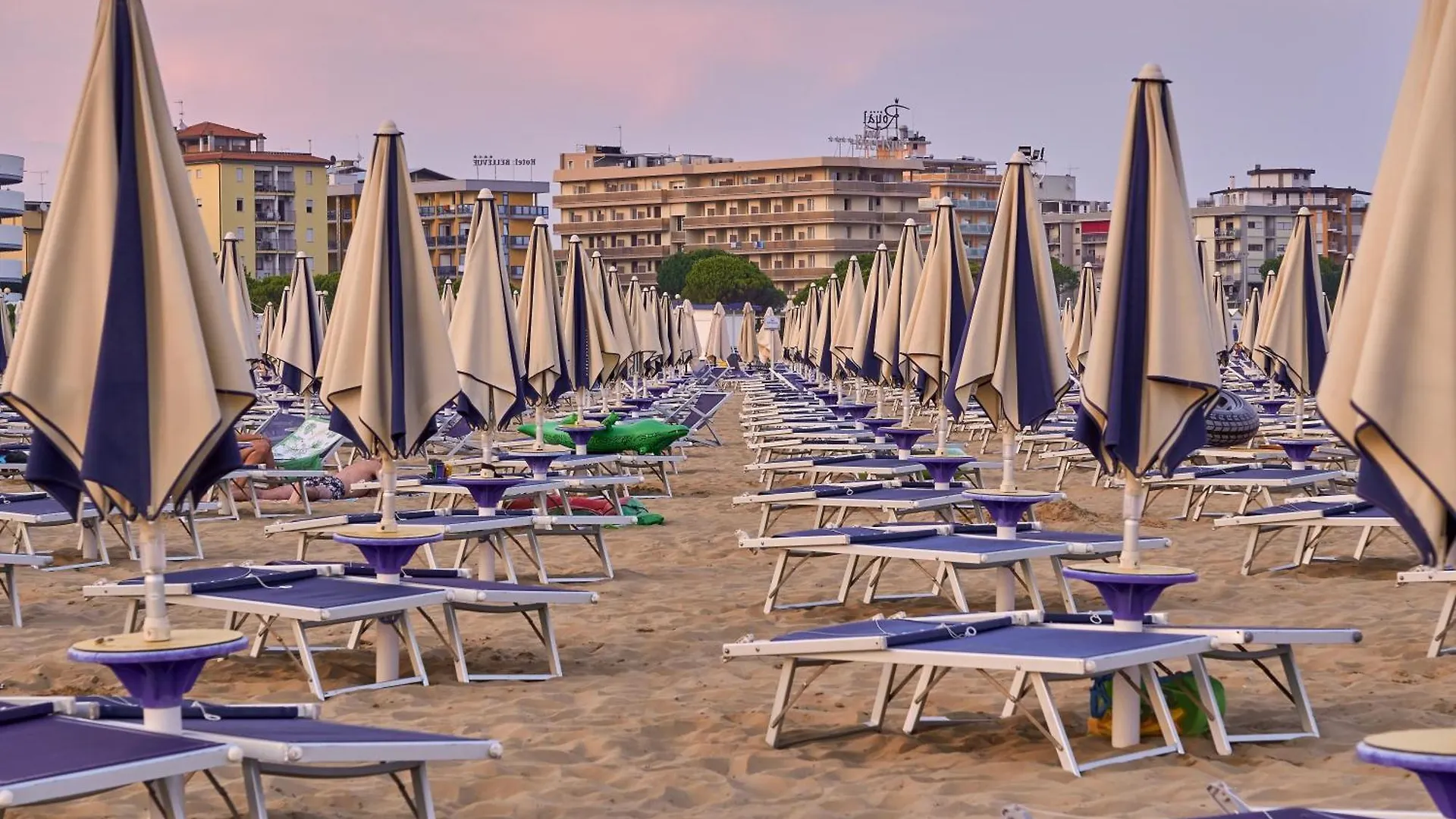 Delightful Apartment Surrounded By Nature Bibione İtalya